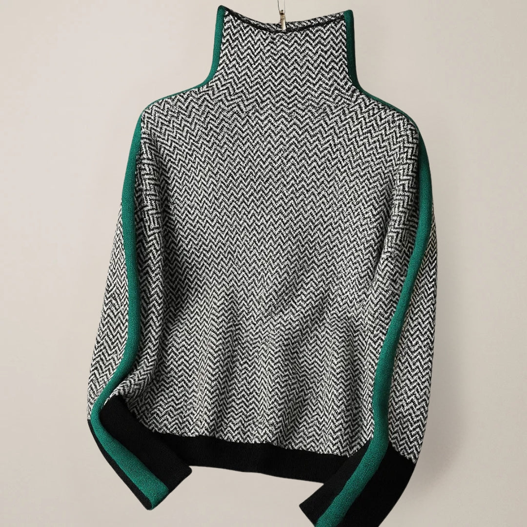 Grøn sweater med høj krave til dame lagt fladt