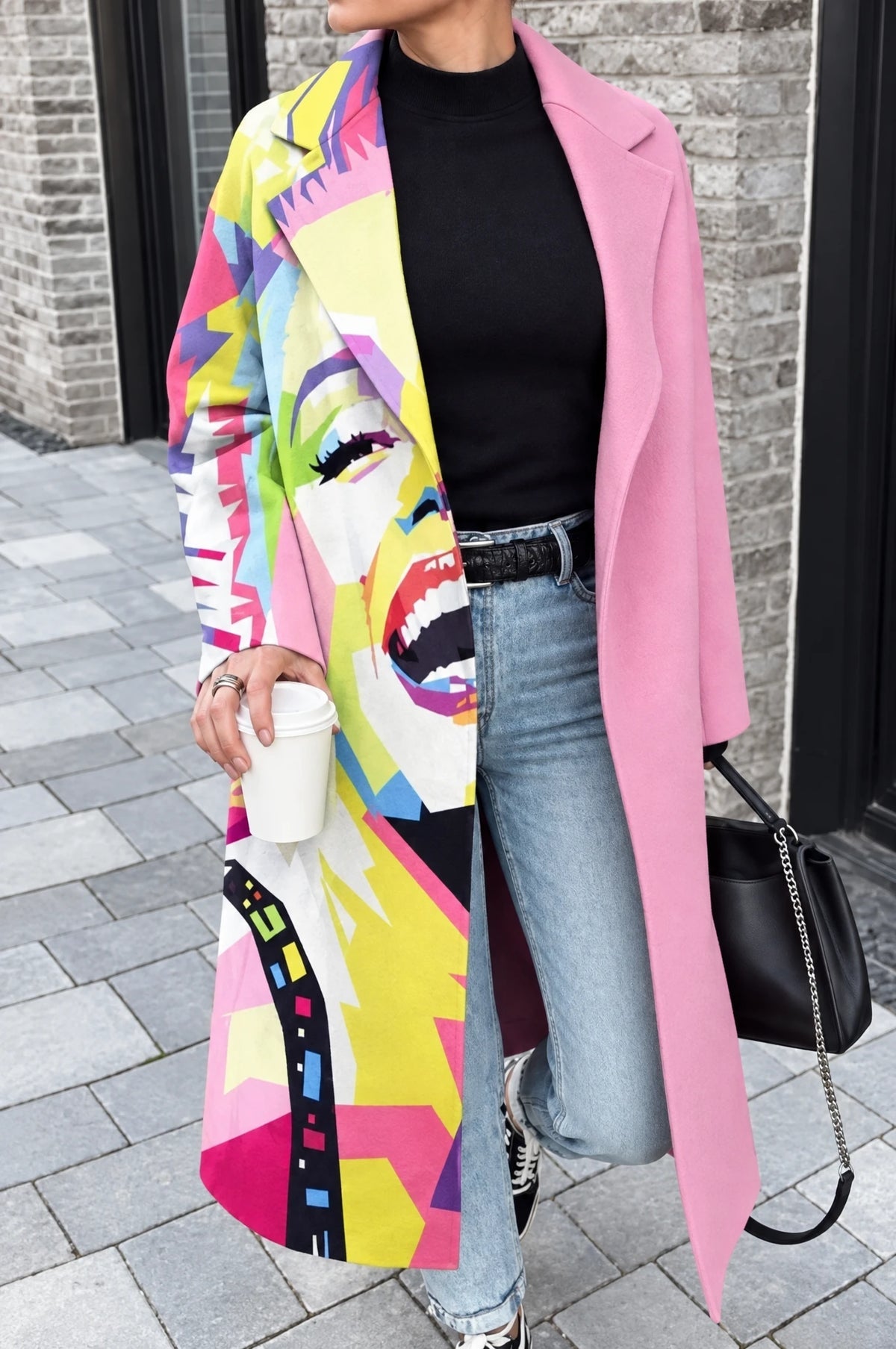 Pink lang frakke med popartprint til dame